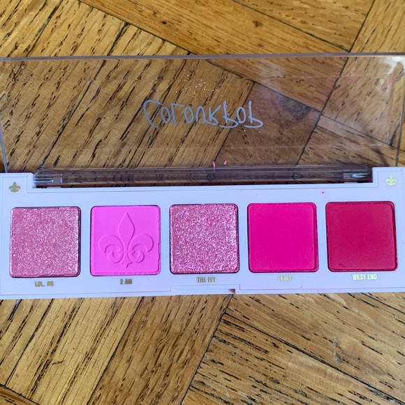 ColourPop Too Haute Eyeshadow Palette - Vibrant Pink and Red Tones - Picture 3 of 6
